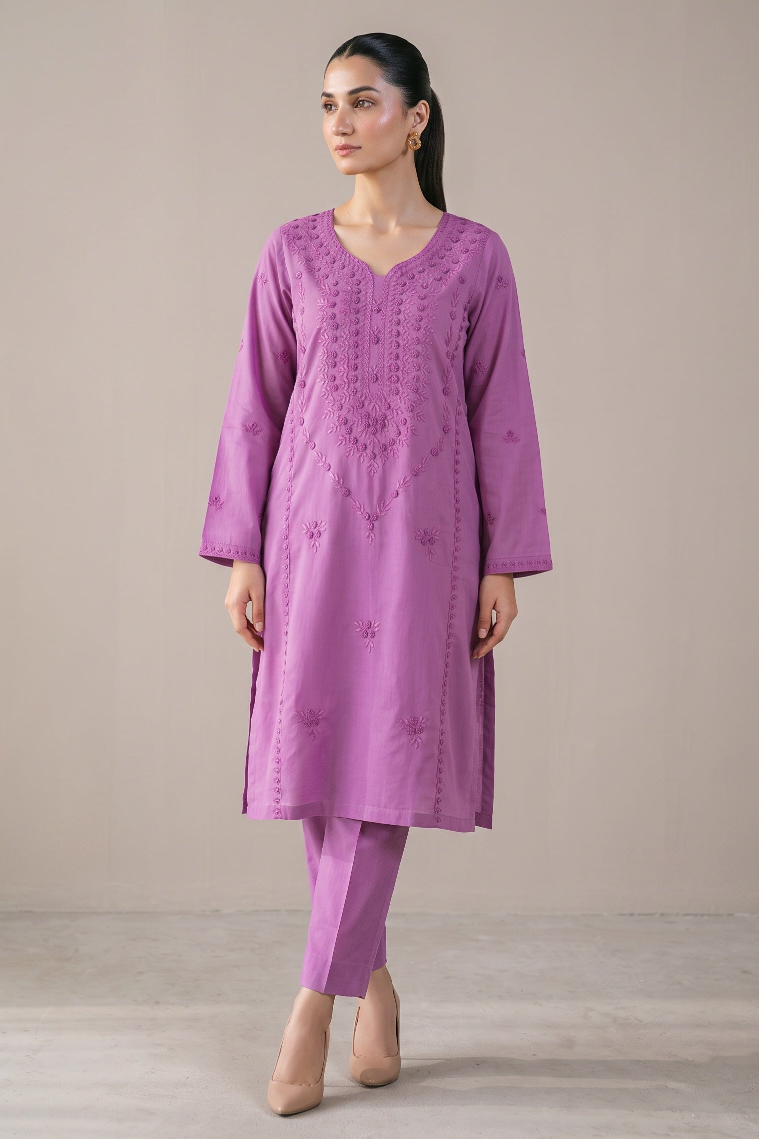 Orchid embroidered kurta set front view