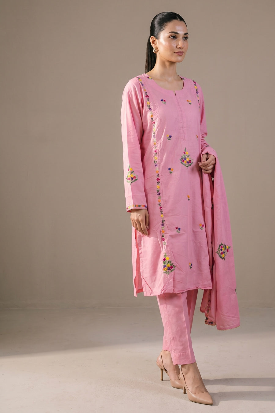 Baby Pink Embroidered Kurta Set - front