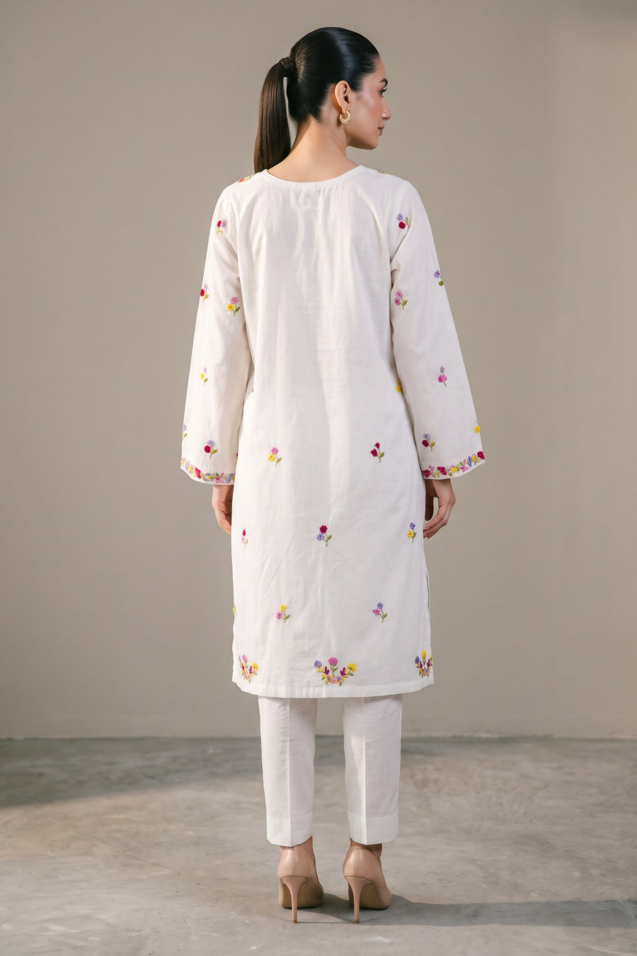 White Multicolour Embroidered Kurta - back