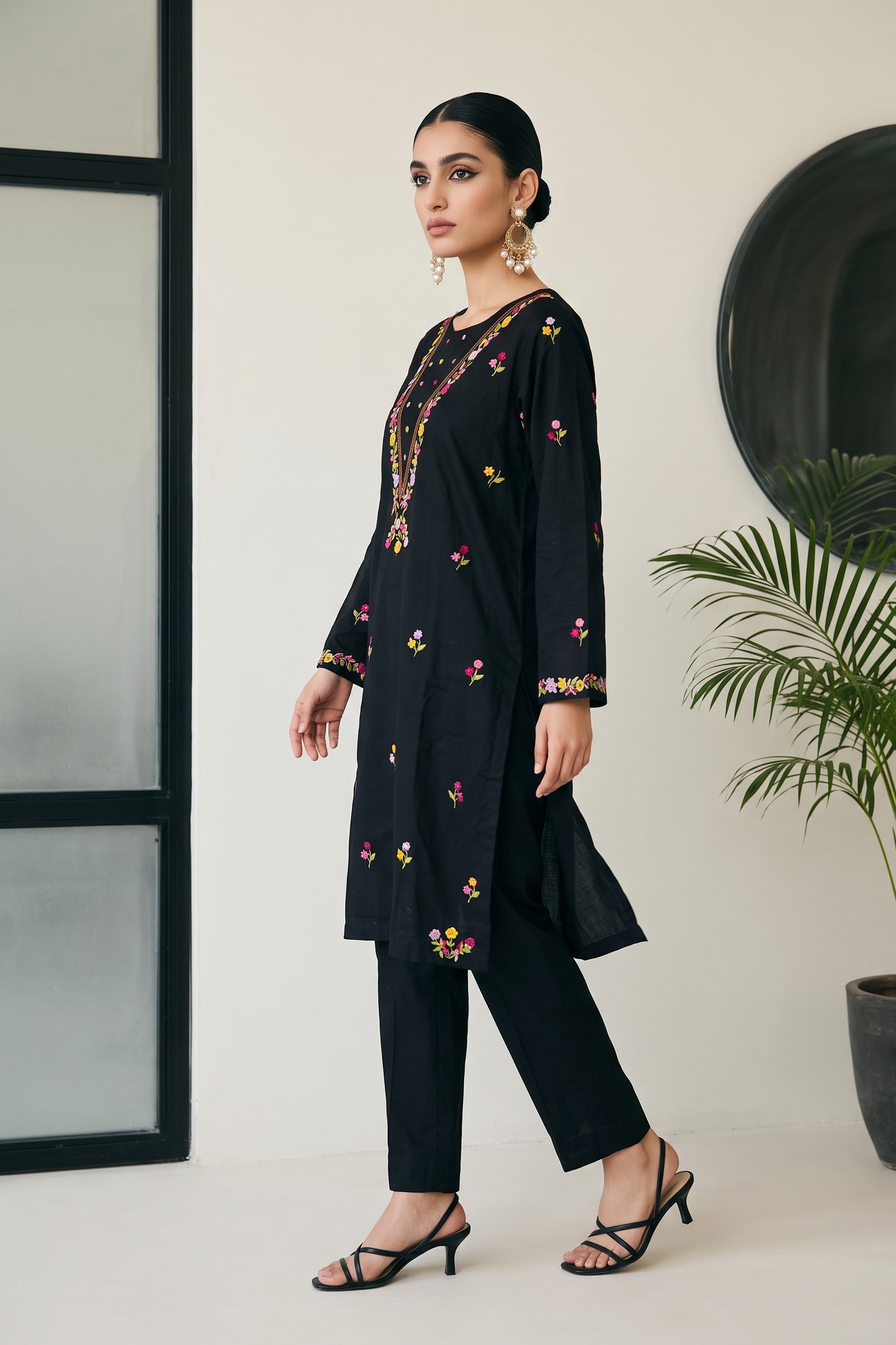 Black Embroidered Kurta Set - side