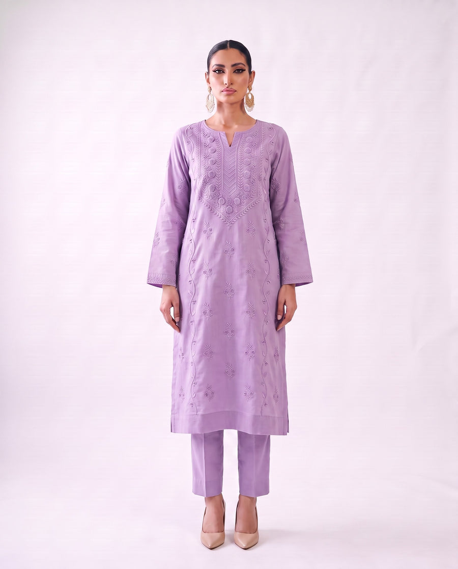 Lavender embroidered kurta set, design shot
