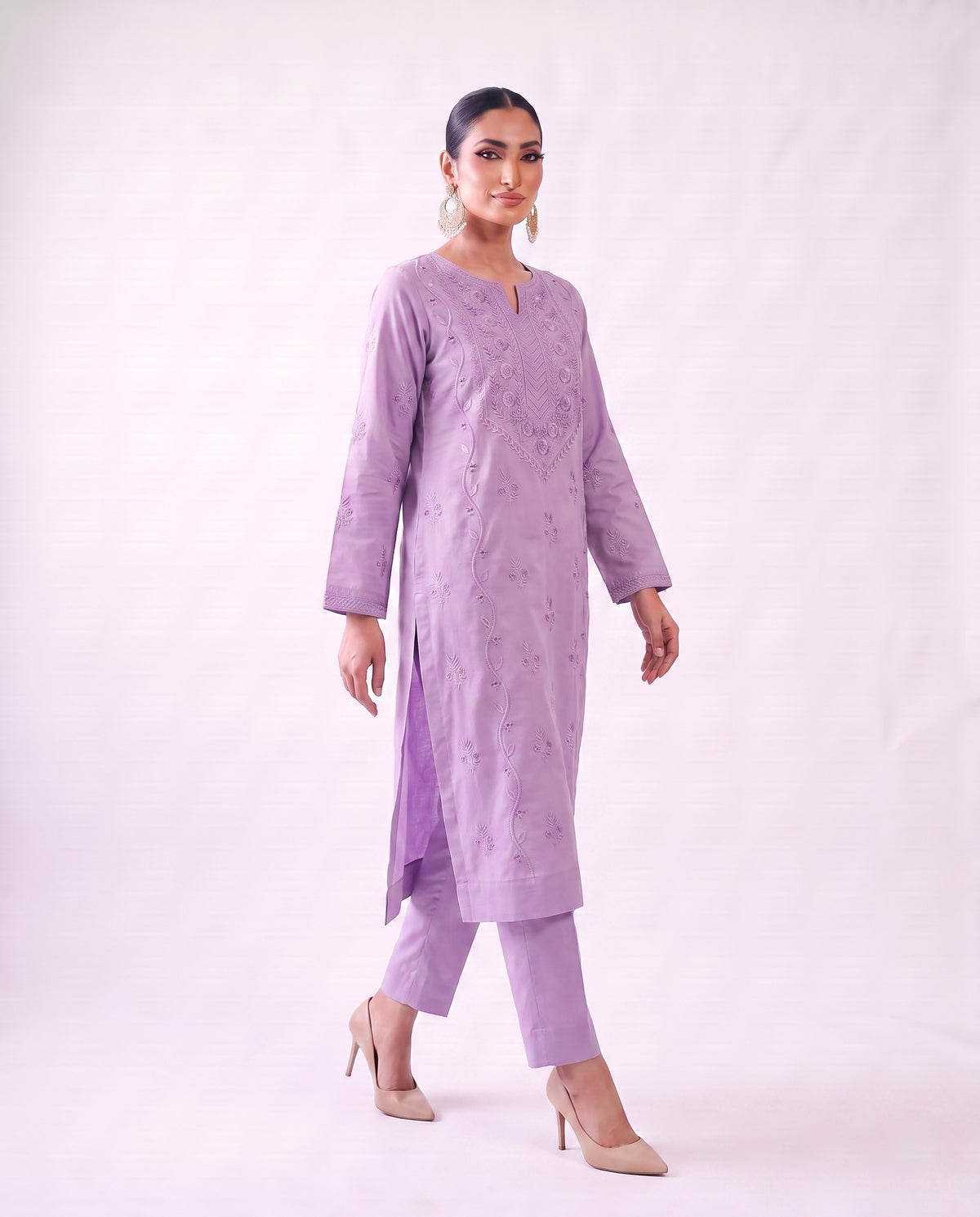 Lavender embroidered kurta set, standing pose